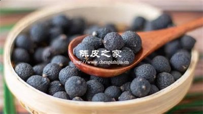 小柑胎的颜色为什么是黑的